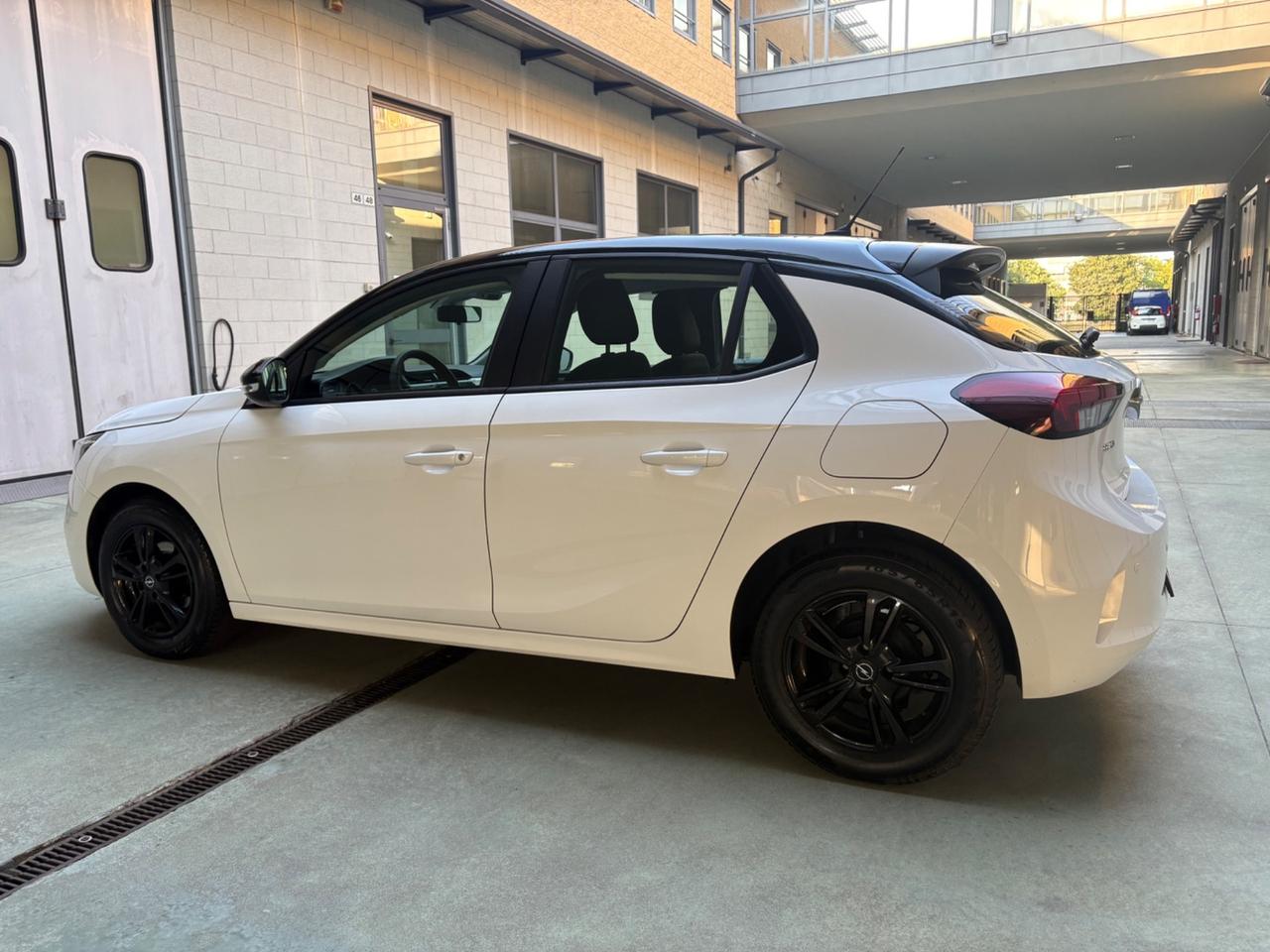 Opel Corsa 1.2 Edition