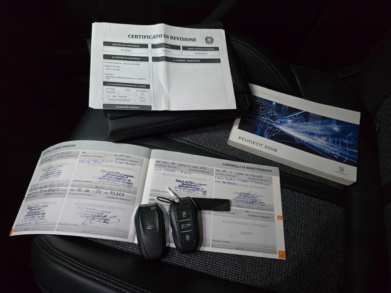 PEUGEOT 3008 GT LINE TETTO APRIBILE PARI AL NUOVO