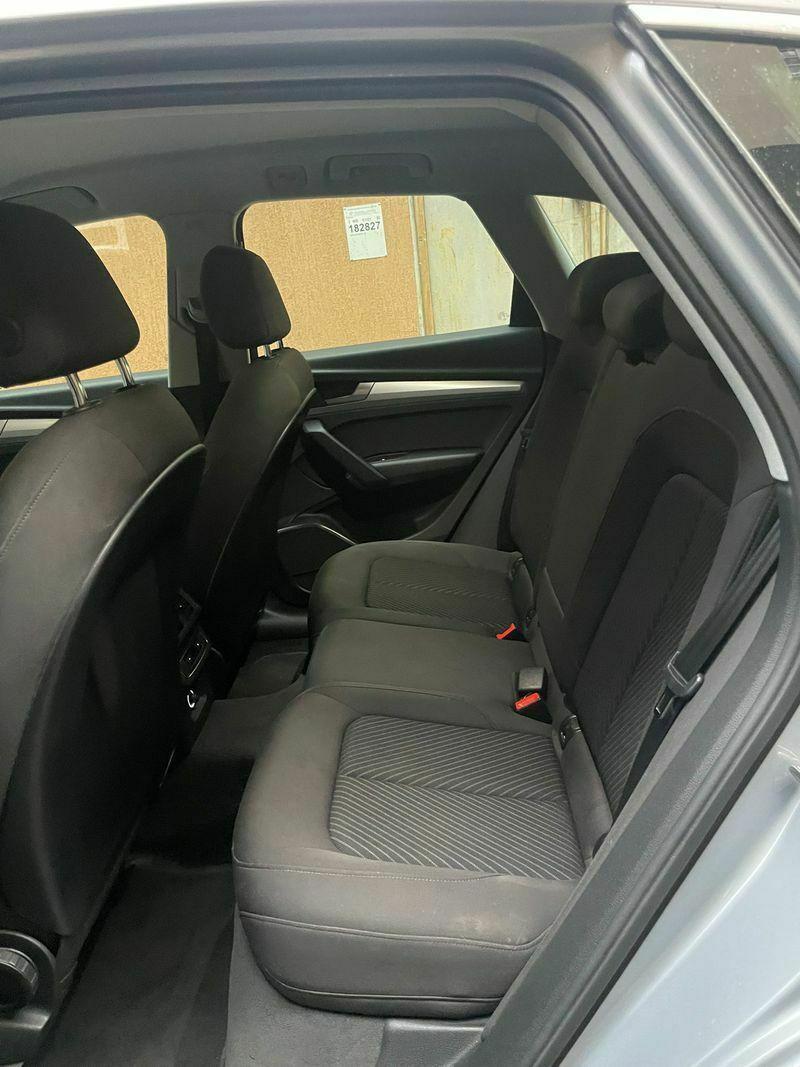 AUDI Q5 35 TDI Business quattro S tronic