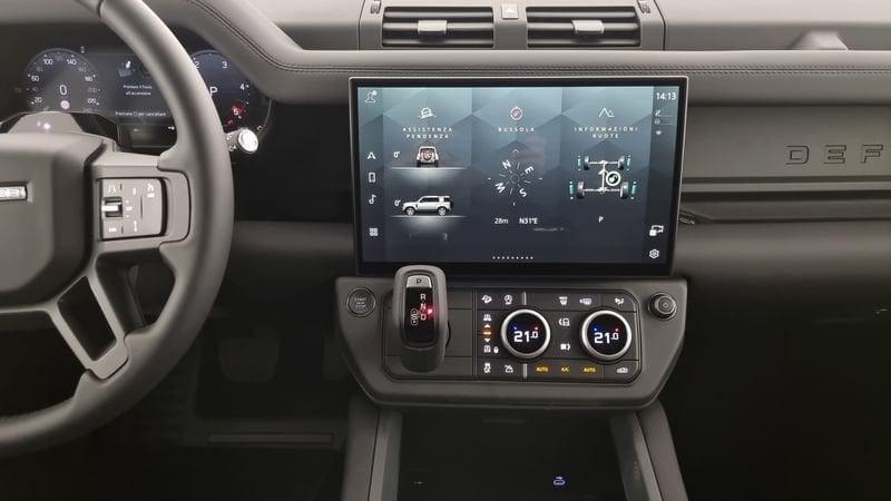 Land Rover Defender 110 3.0D I6 200 CV AWD Auto X-Dynamic SE
