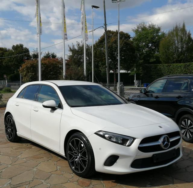 MERCEDES-BENZ A 180 d Automatic Executive