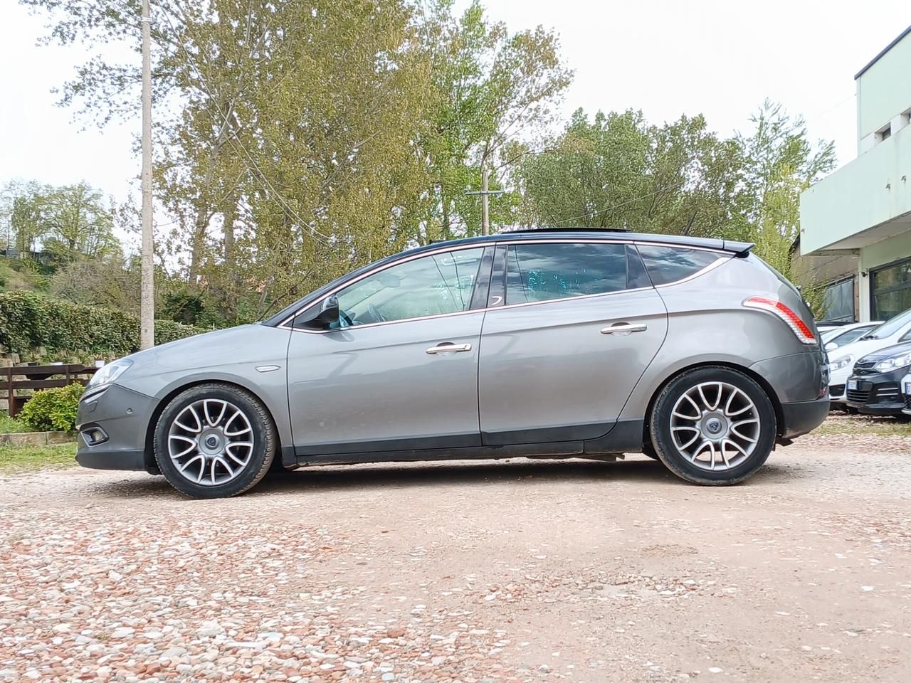 Lancia Delta 2.0 MJT DPF Oro