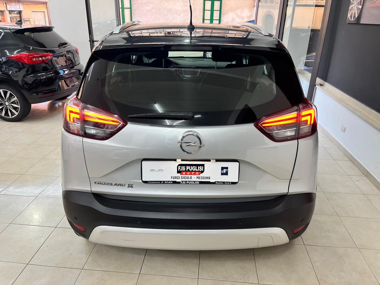 Opel Crossland X 1.2 Benz. Innovation - 2019