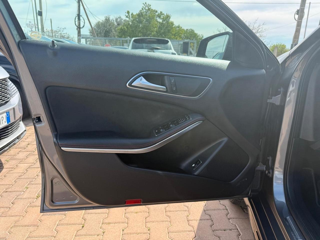 Mercedes-benz GLA 200 d Automatic Business