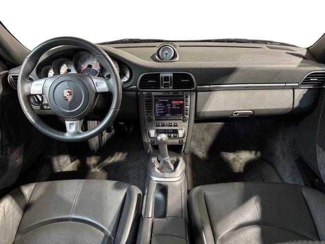 PORSCHE 996 911 Carrera 4S Coupé