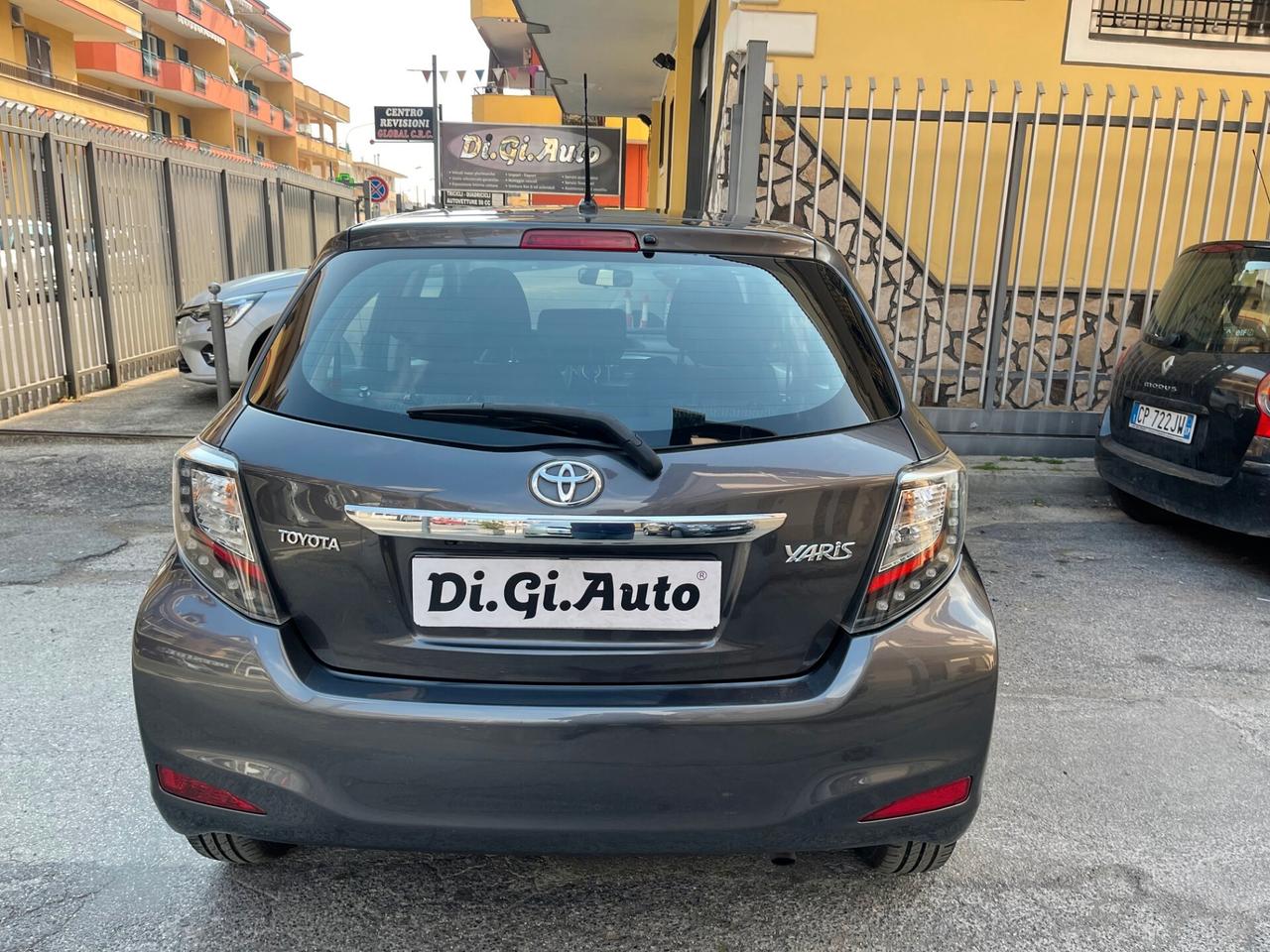 Toyota Yaris 1.3 5 porte Style