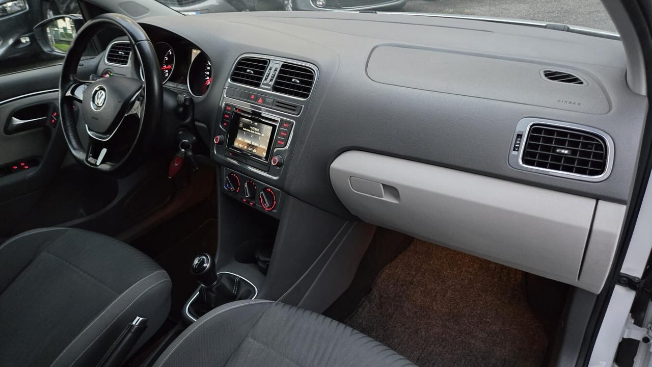 Volkswagen Polo 1.0 MPI 75 CV 5p. FRESH