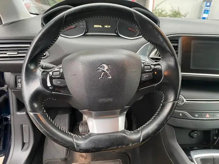 Peugeot 308 PureTech Active