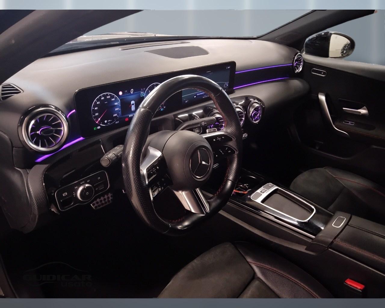 Mercedes-Benz Classe A - W177 2023 - A 180 d AMG Line Advanced Plus auto