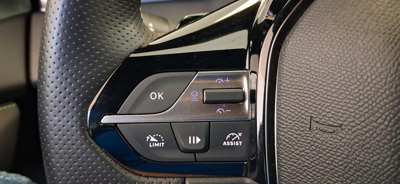 Peugeot 308 Hybrid 145 e-DCS6 GT