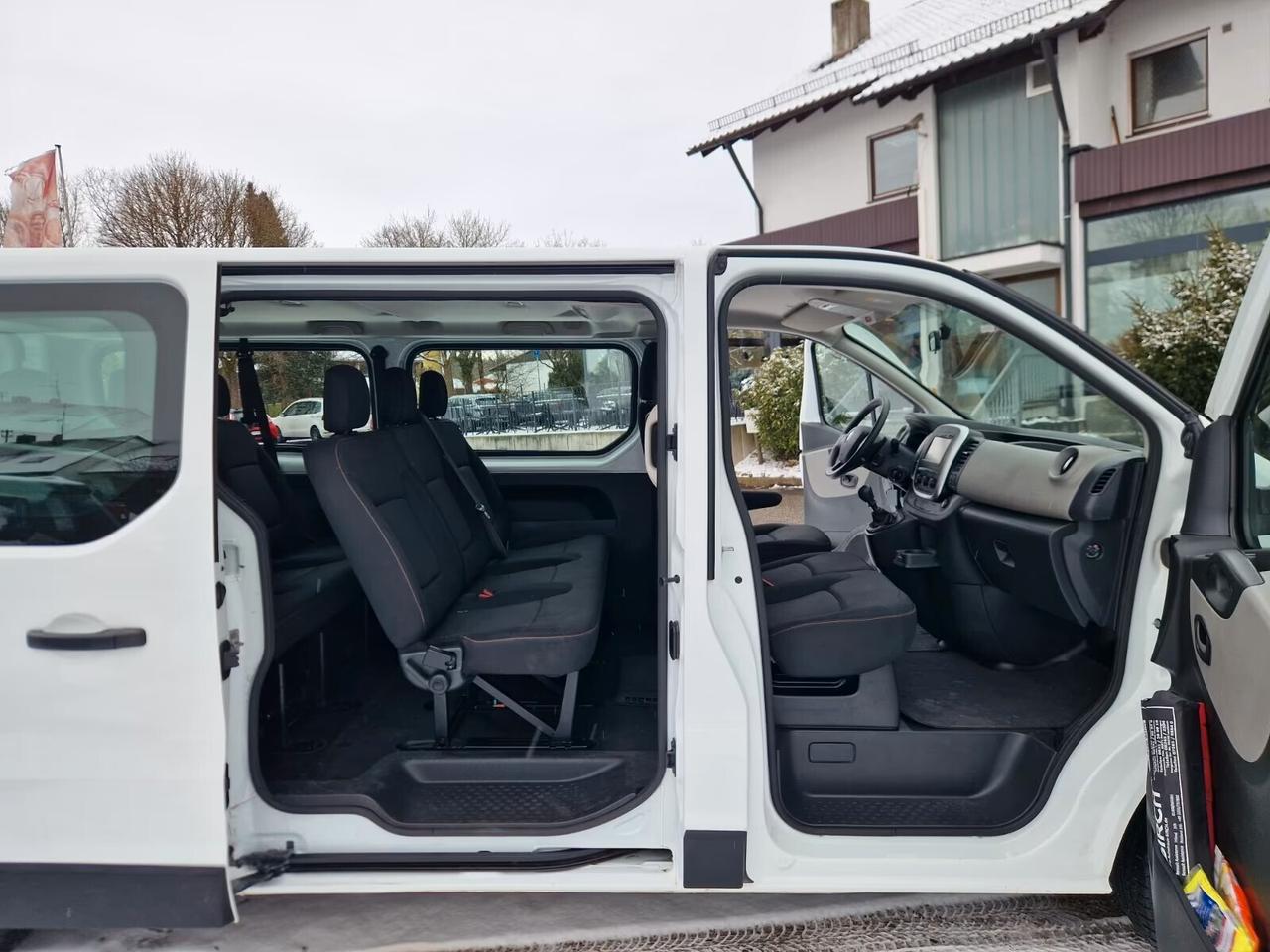 Renault Trafic T29 Combi L2H1 9 posti/navigatore/aria