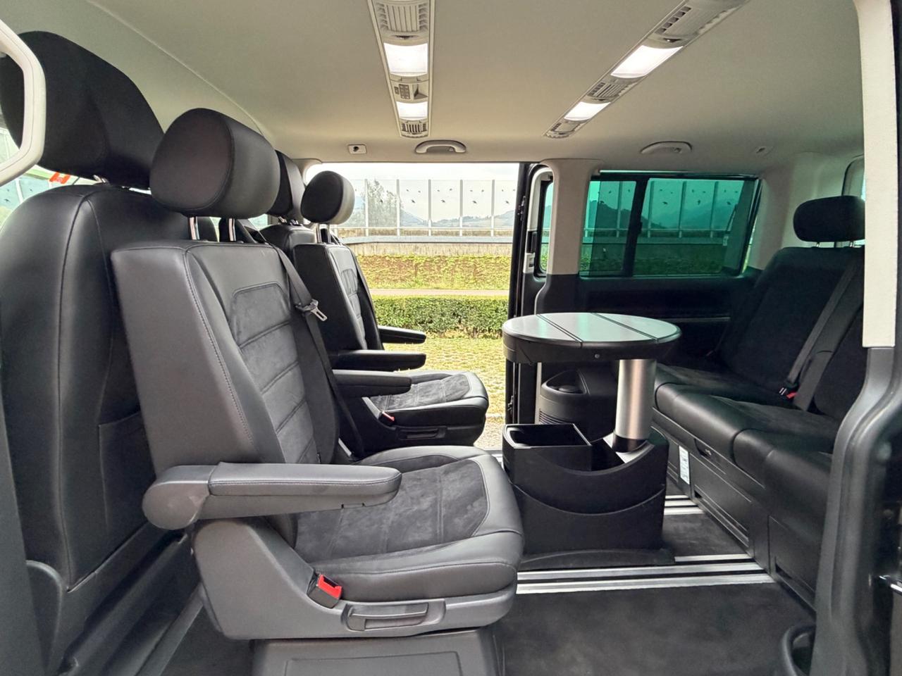 Volkswagen Multivan T6 - DSG 4x4 BULLI FULL