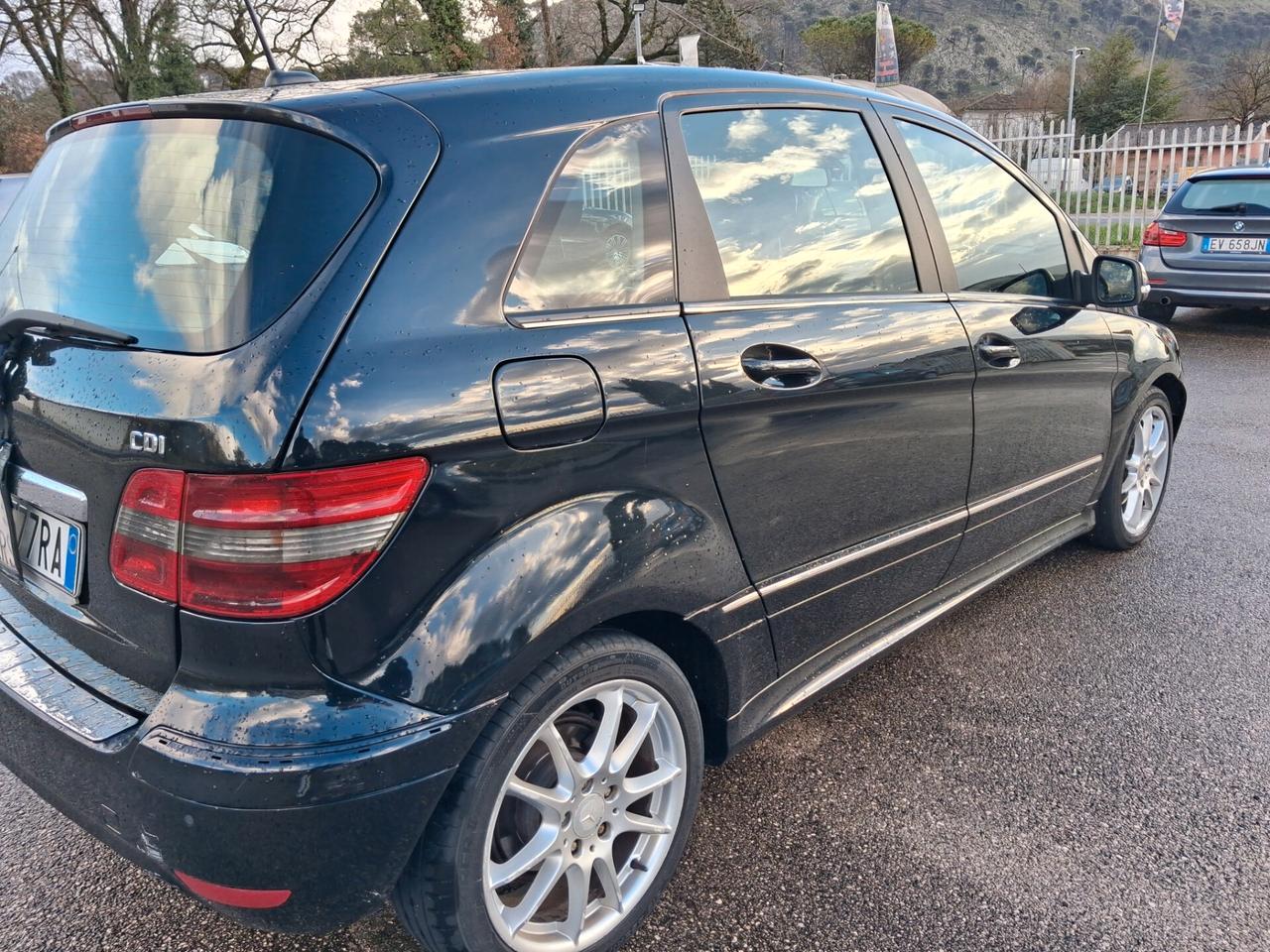 Mercedes-benz B 200 CDI BlueEFFICIENCY Premium