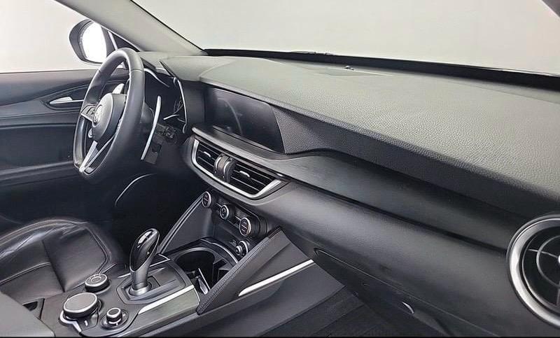 Alfa Romeo Stelvio 2.2 Turbodiesel 180 CV AT8 Q4 Executive