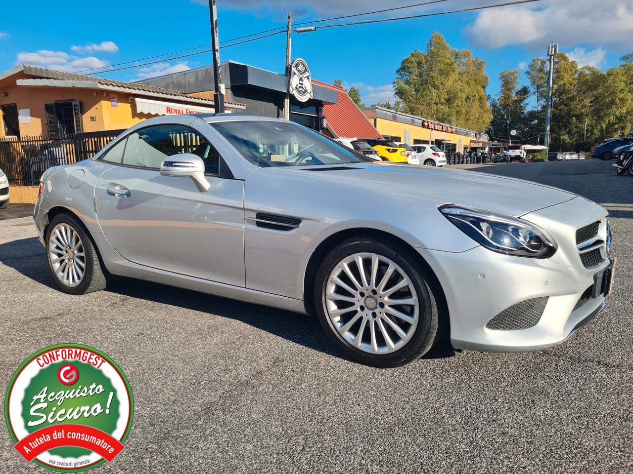 Mercedes SLC 200 Premium*AUTOM*NAVI*PELLE*CRUISE*