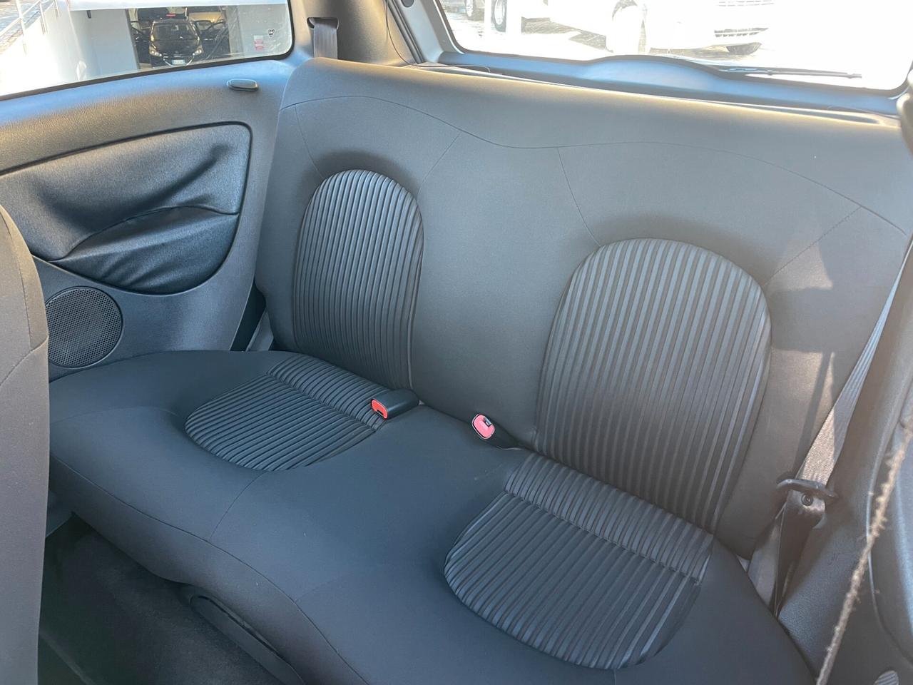 Lancia Ypsilon 1.2 69 CV Diva KM REALI IDONEA NEOPATENTATI