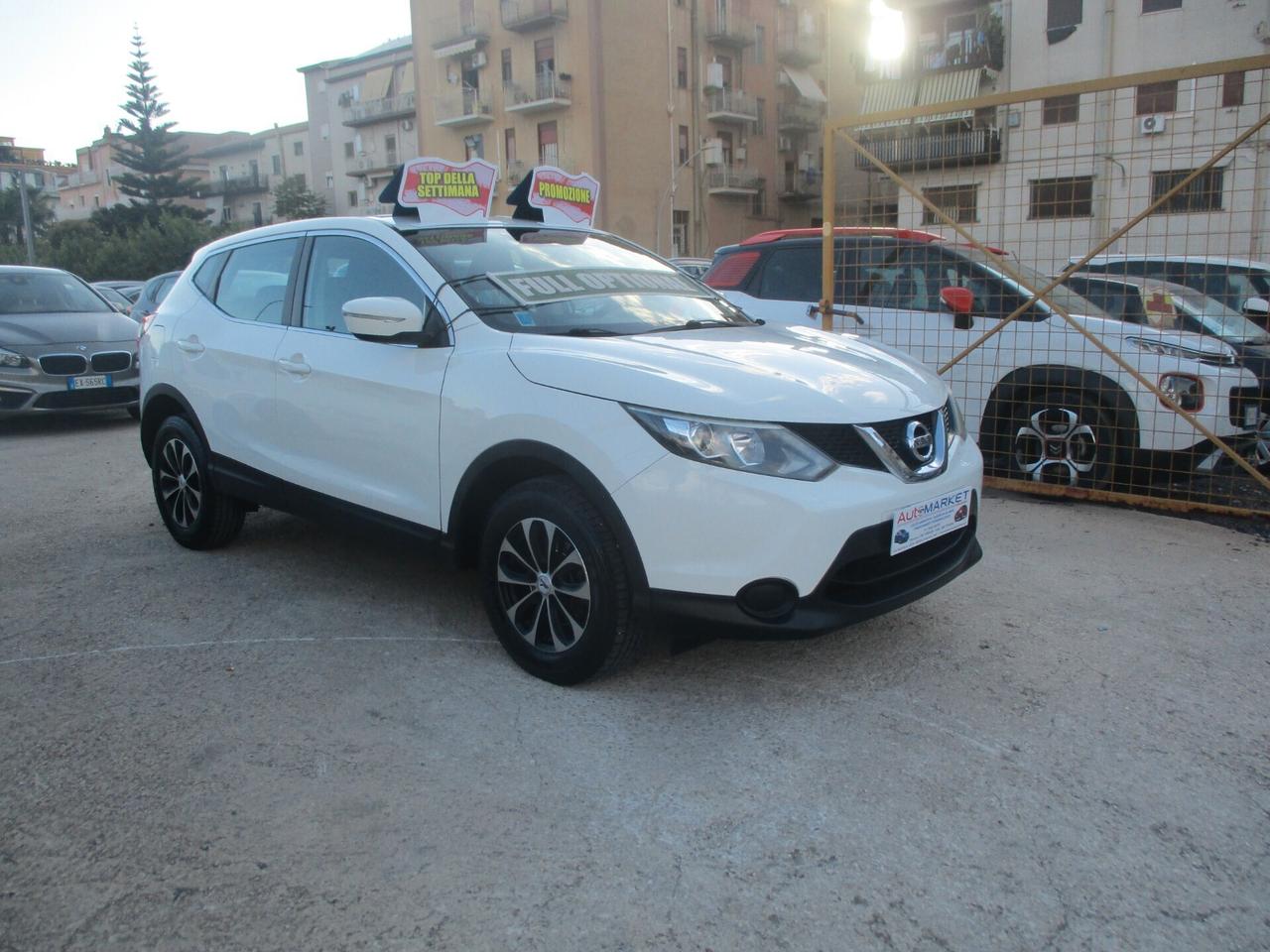 Nissan Qashqai 1.5 dCi MOLTO BELLA 2014