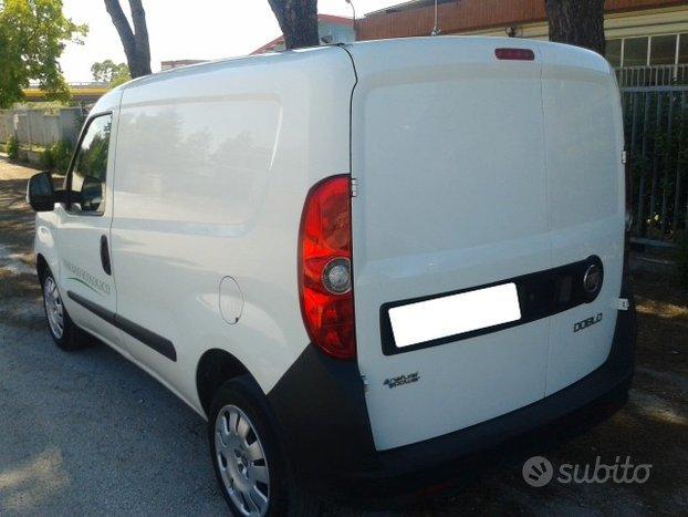 Fiat Doblo 1.4 T-Jet Nat.Pow. PC-TN Lamierato SX