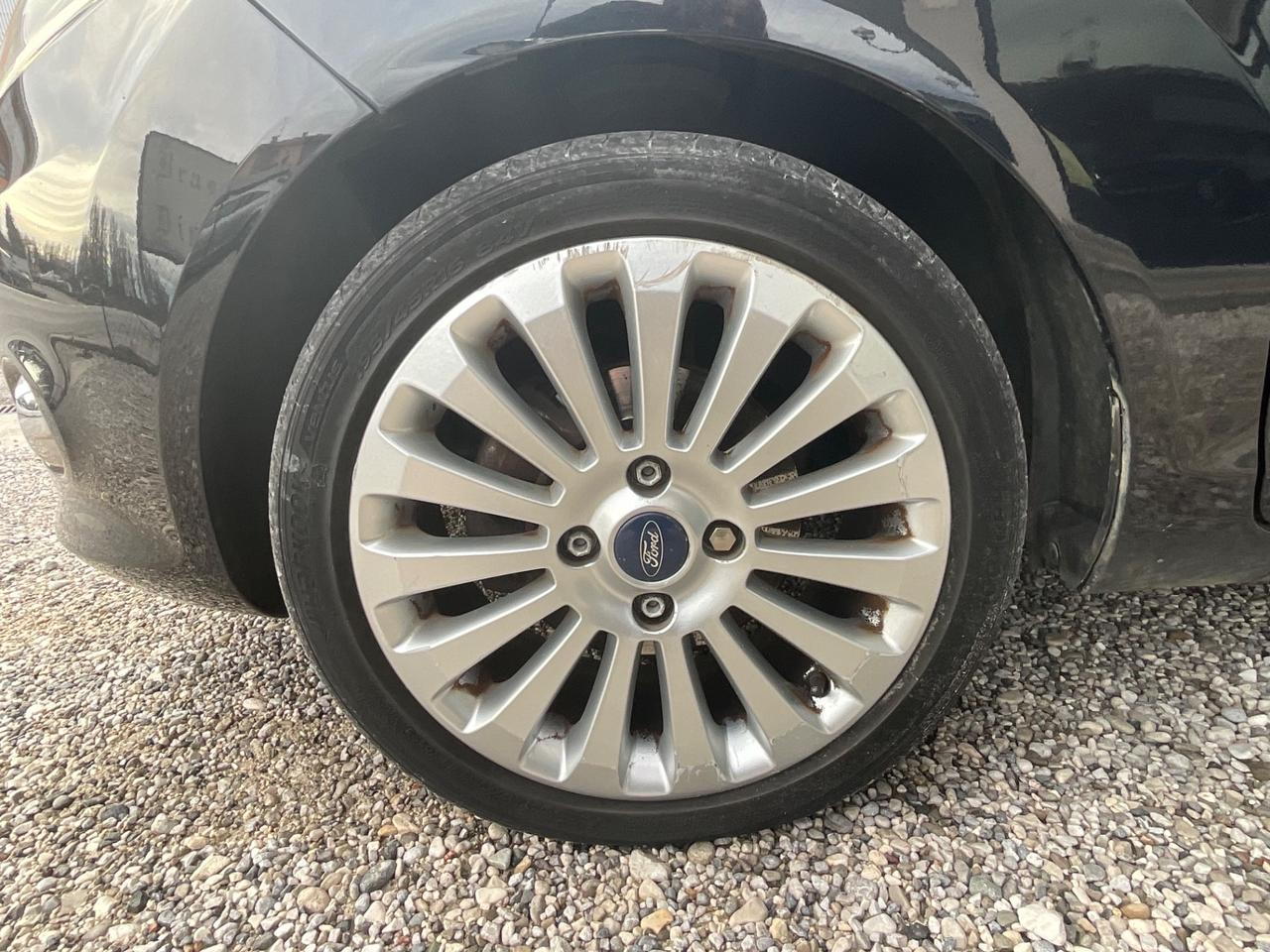 Ford Fiesta 1.2 82 CV 5 porte Titanium