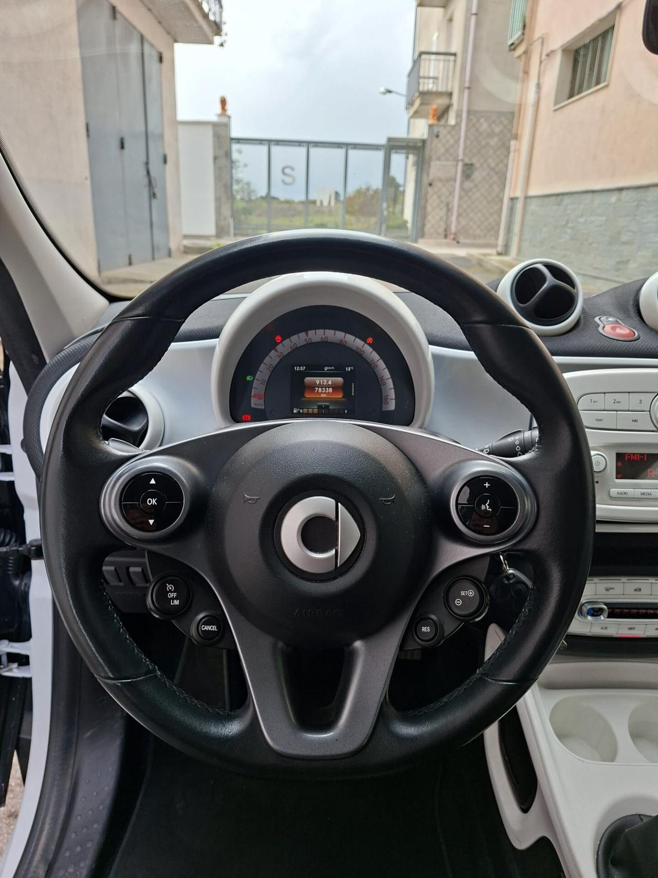 Smart ForFour 70 1.0 Passion