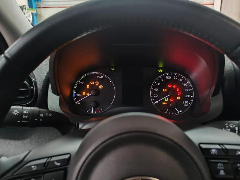 Toyota Yaris 1.5h Active PREZZO REALE