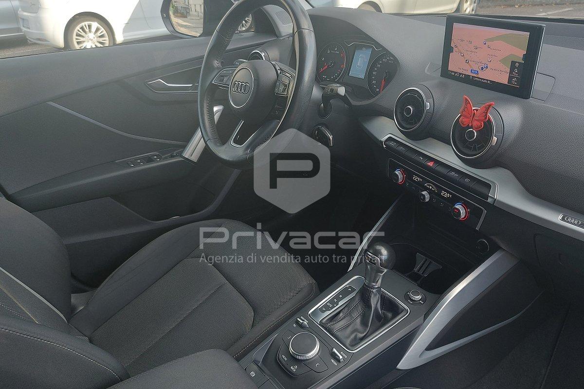 AUDI Q2 30 TDI S tronic Business