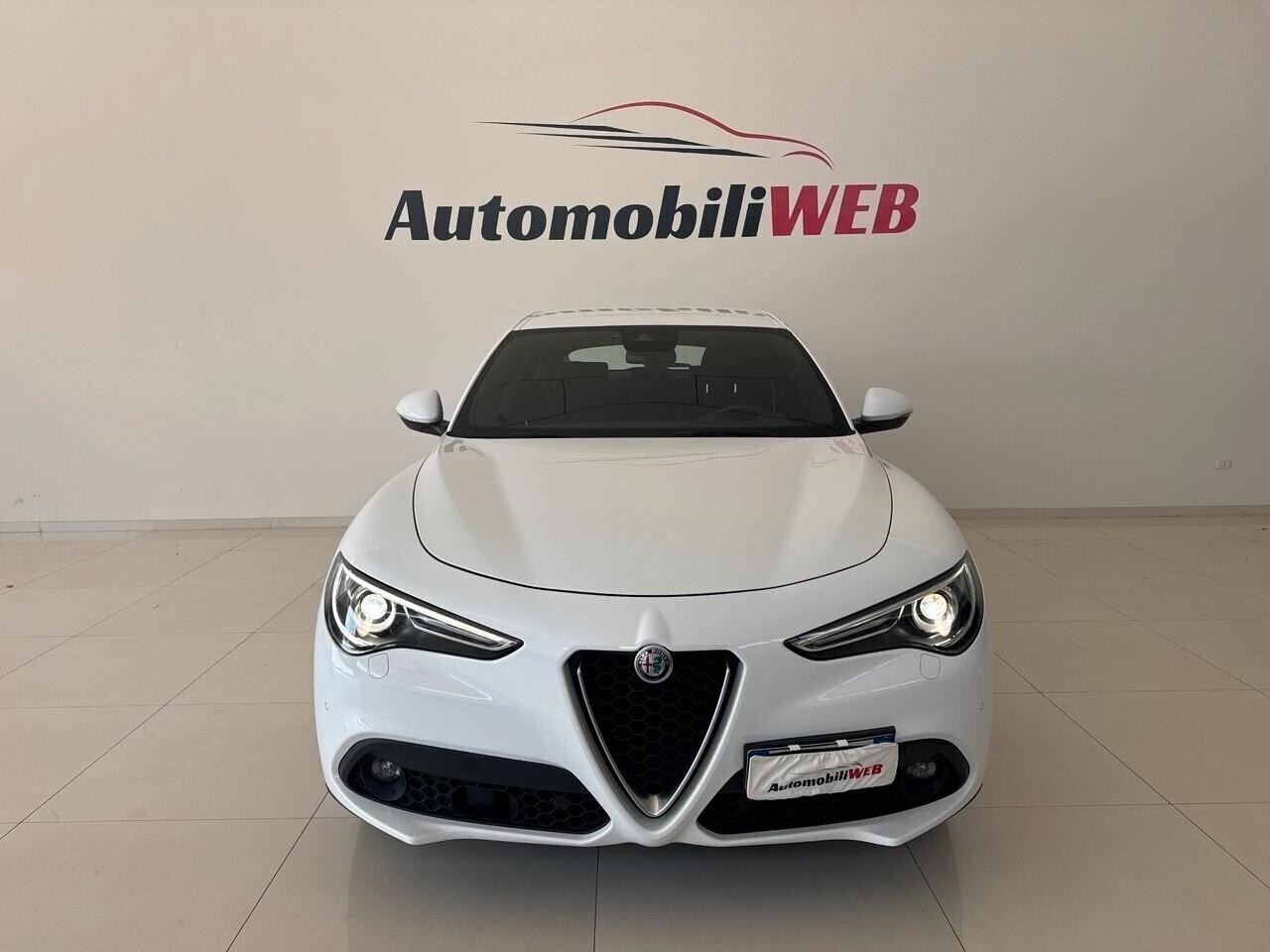 Alfa Romeo Stelvio 2.2 Turbodiesel 190 CV AT8 RWD Business