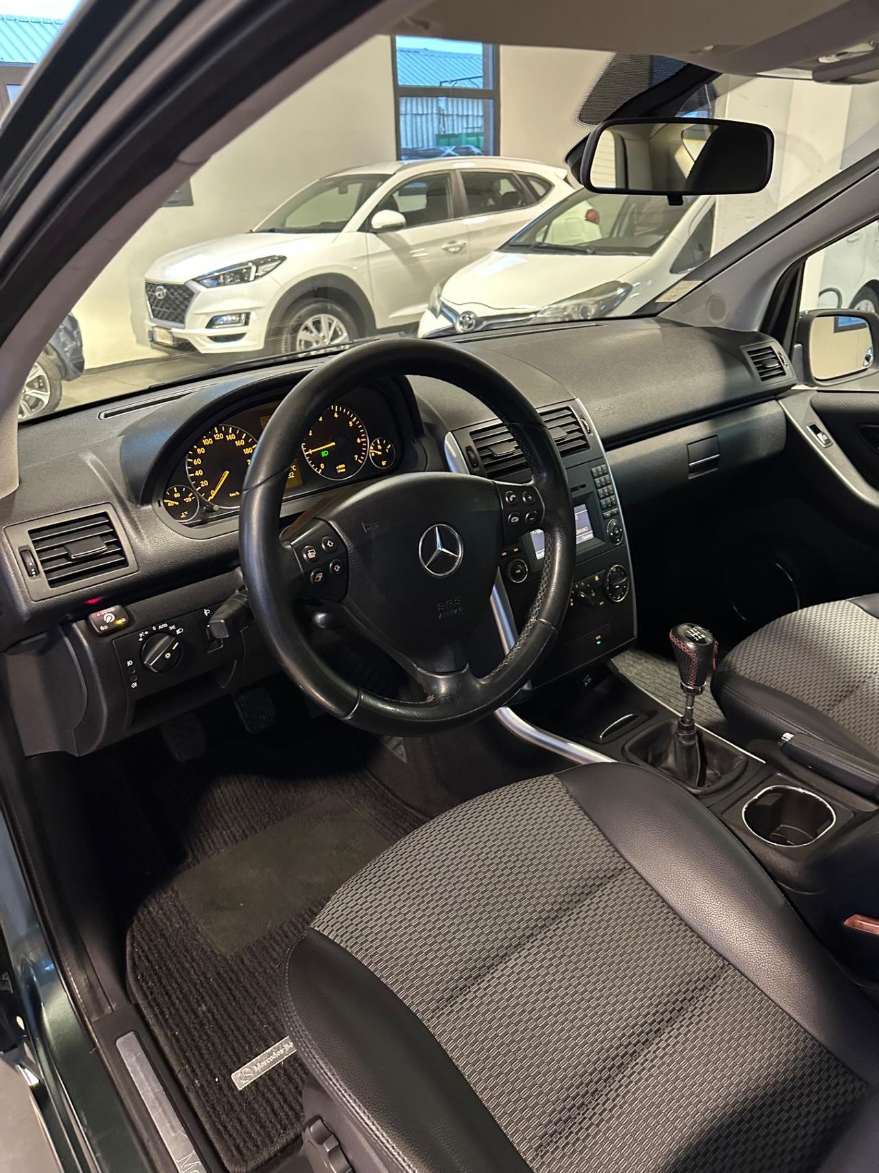 Mercedes-benz A 180 BlueEFFICIENCY Special Edition