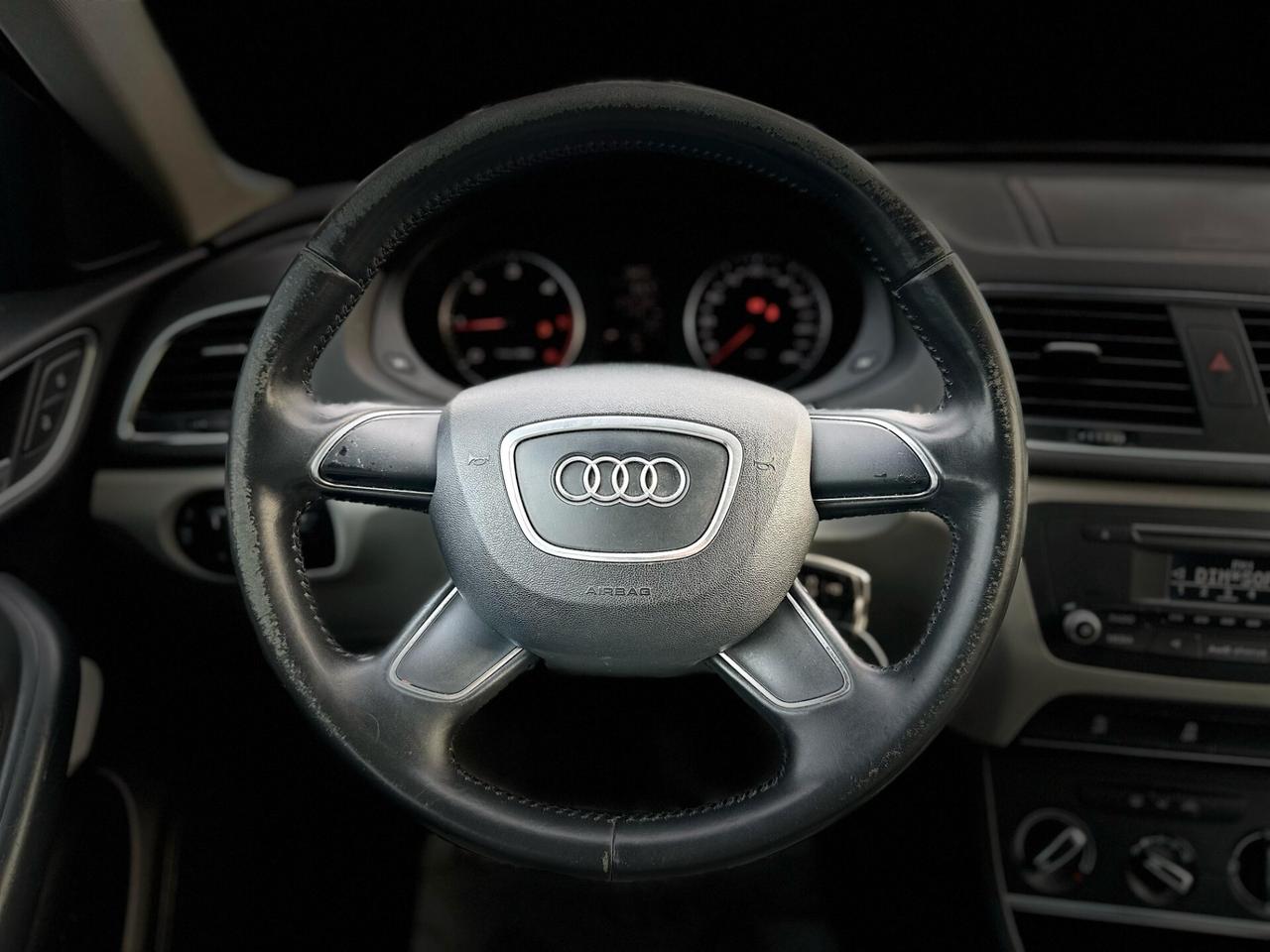 Audi Q3 2.0 TDI Business PLUS