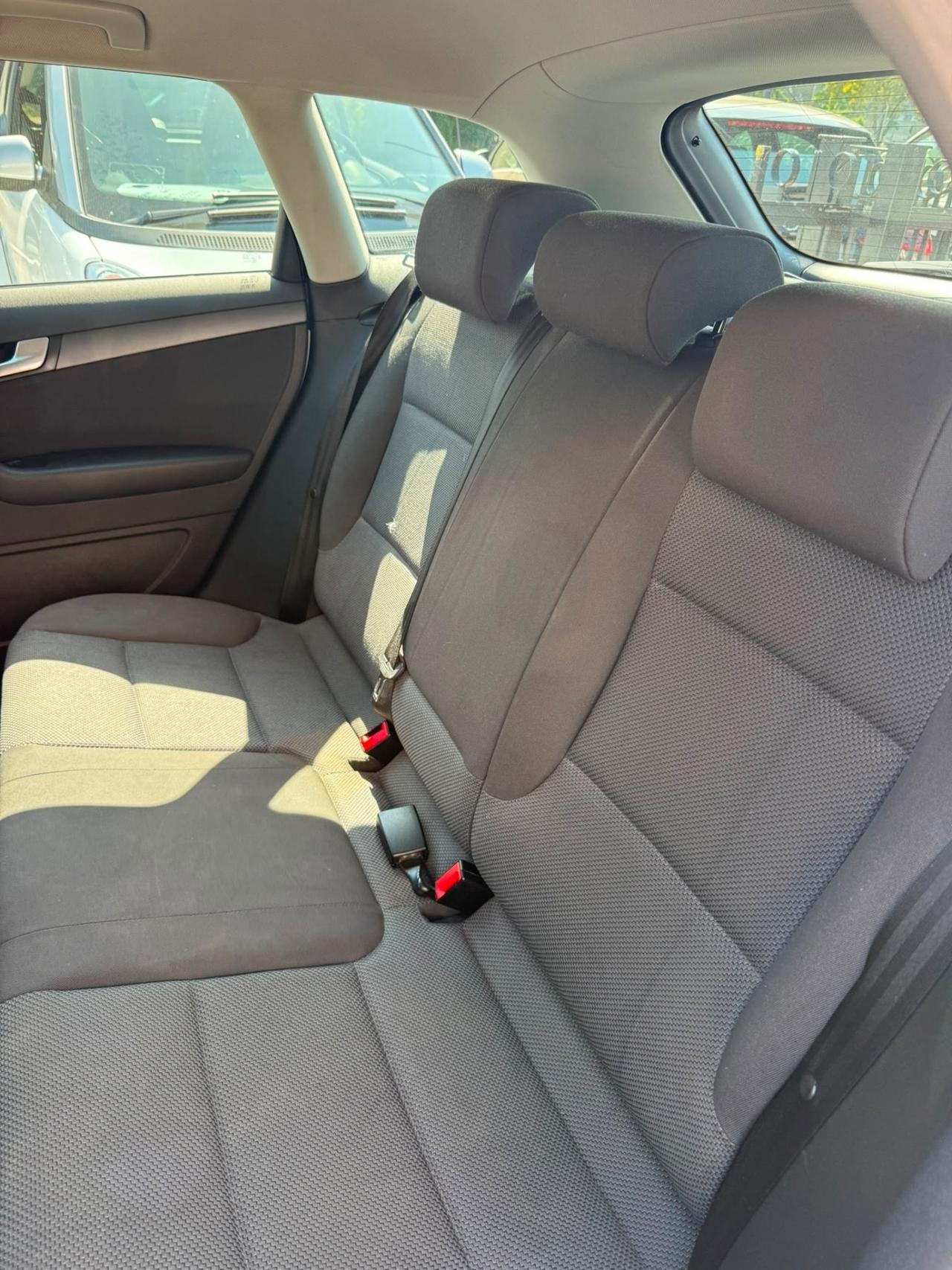 Audi A3 SPB 1.6 TDI 105 CV CR Ambiente