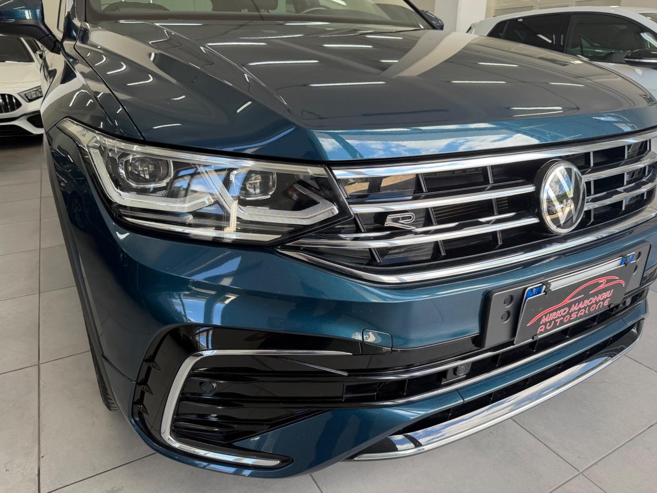 VW Tiguan 2.0 TDI 150 CV SCR DSG R-Line FINANZIABILE