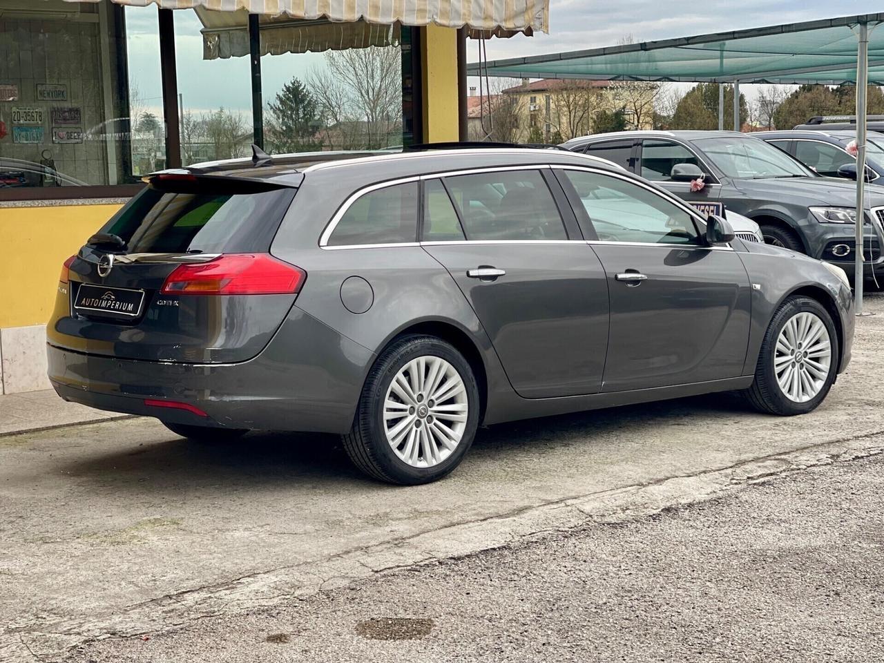 Opel Insignia 2.0CDTI 4x4 160CV SportsTourer Cosmo