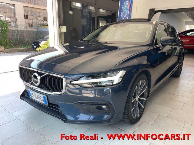 VOLVO V60 B5 AWD Mild Hybrid autom. Momentum Business Pro