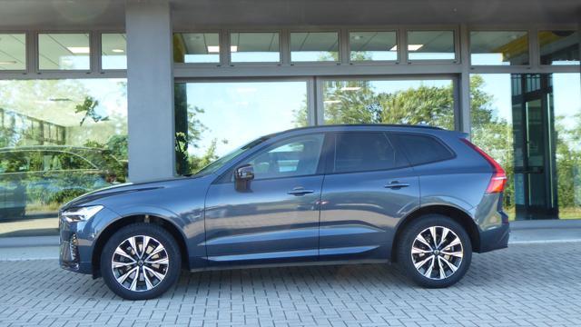 VOLVO XC60 B4 (d) AWD automatico Plus Dark