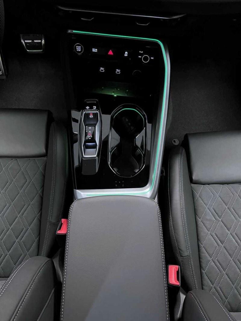 AUDI Q5 3ª serie Q5 TFSI 150 kW mHEV+ S tronic...