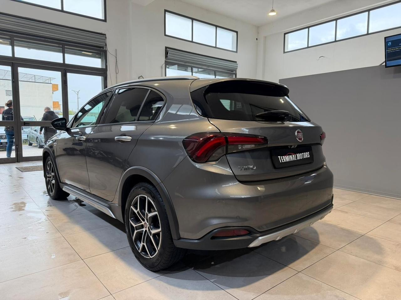 Fiat Tipo 1.6 Mjt S&S 5 porte Cross