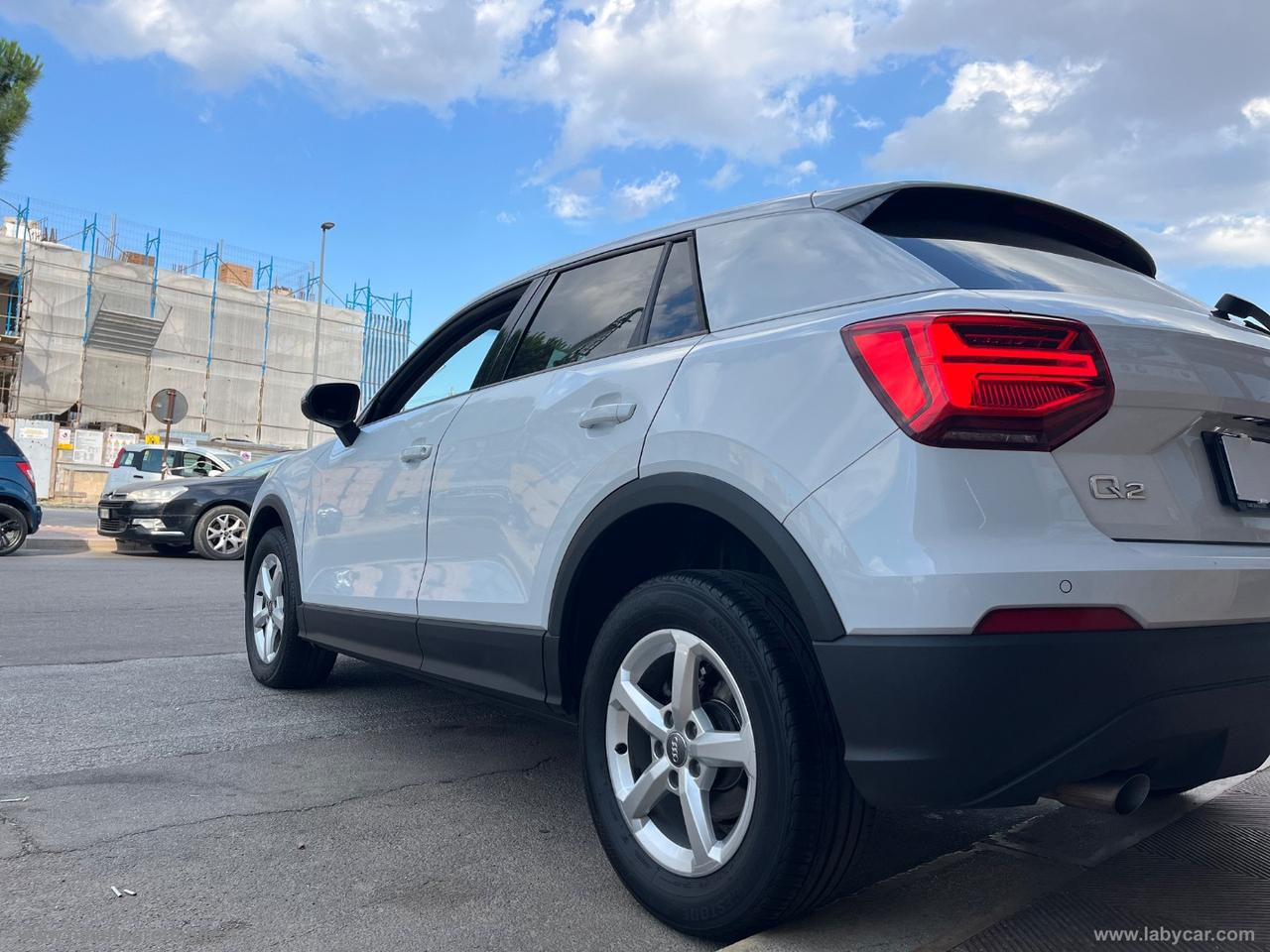 AUDI Q2 30 TDI S tronic Business Design