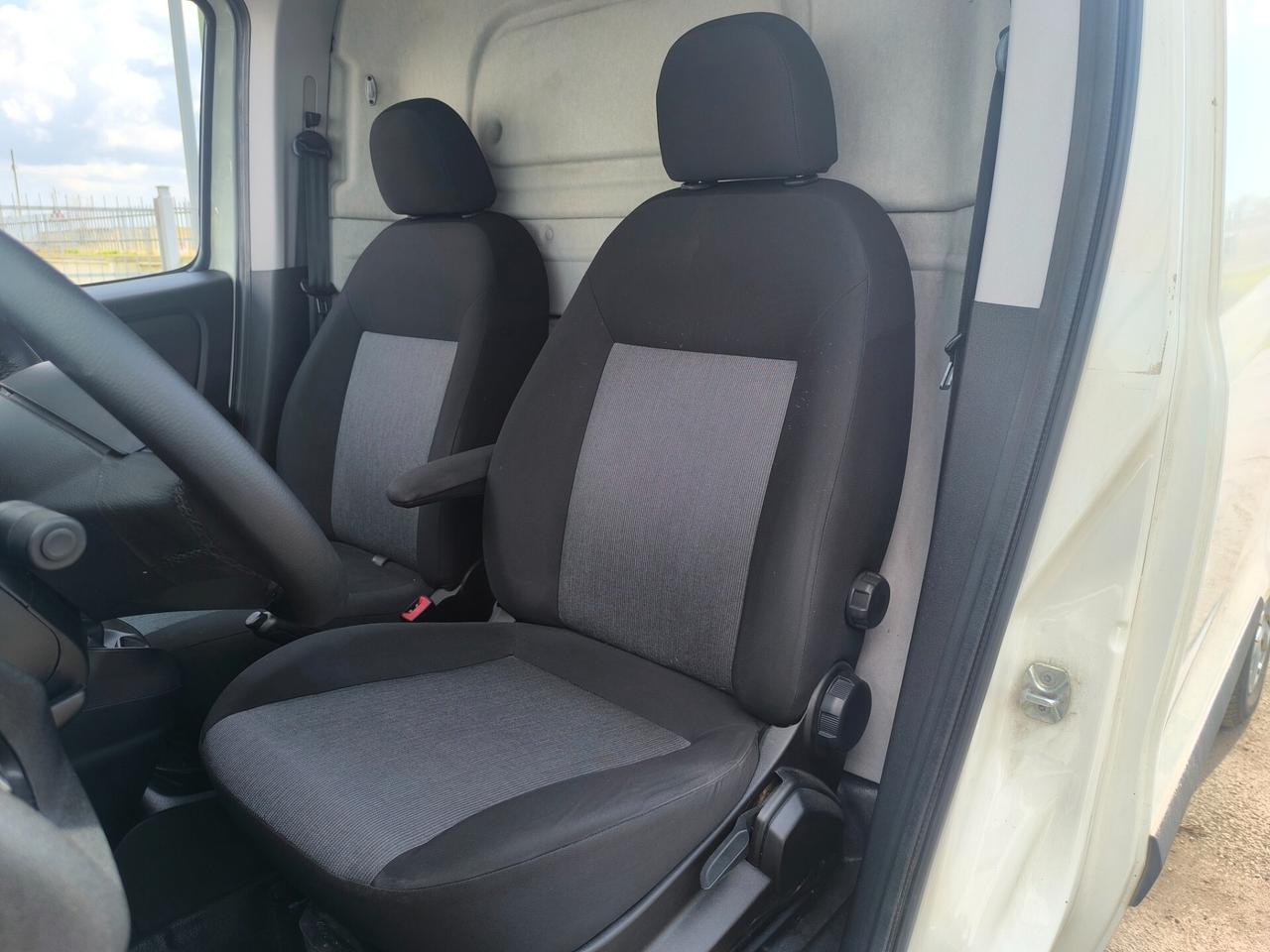 FIAT DOBLÒ 1.6 DIESEL MAXI 1 PROPIETARIO KM 123000