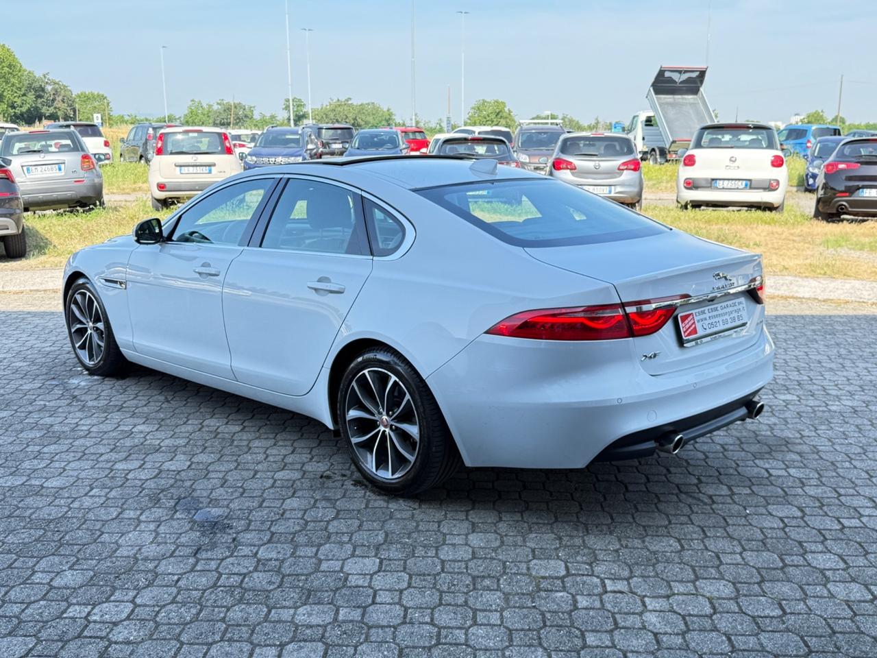 Jaguar XF 3.0 D V6 300 CV aut.|TETTO|PELLE