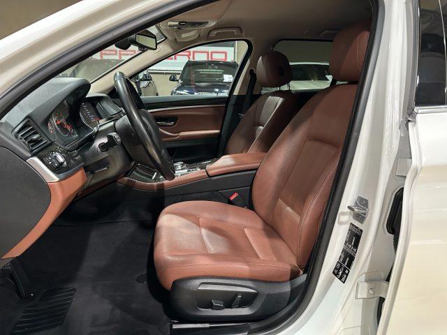 BMW 525 d xDrive Touring Luxury - 18" - Camera - Pelle