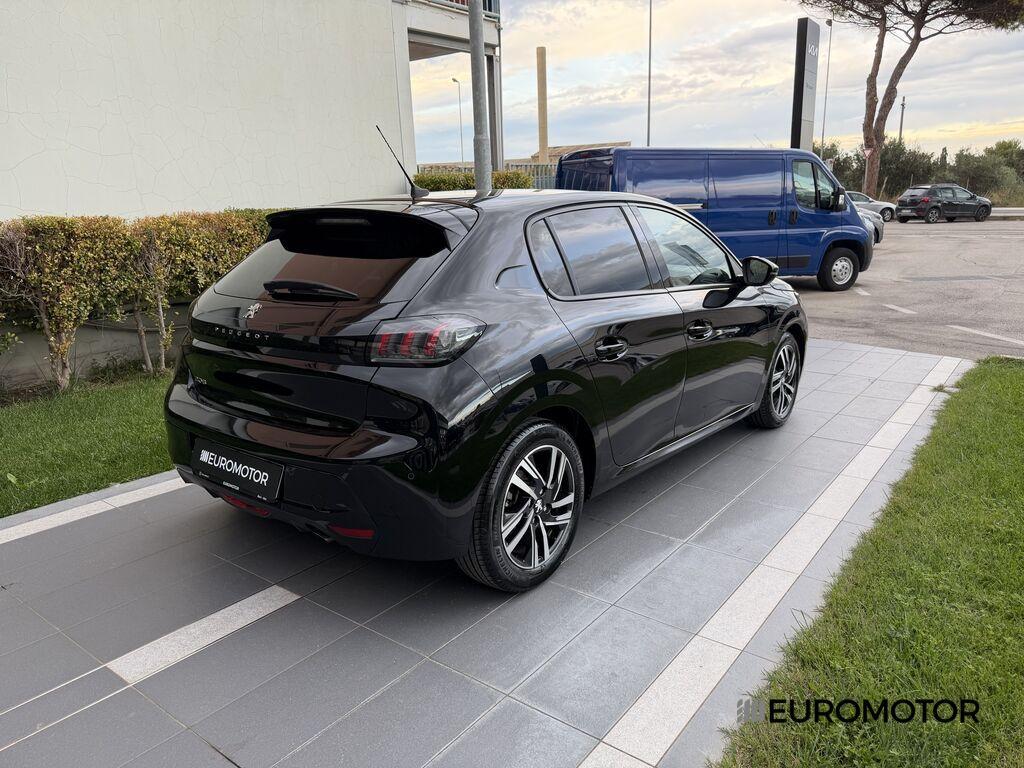 Peugeot 208 5 Porte 1.2 PureTech Allure Navi Pack