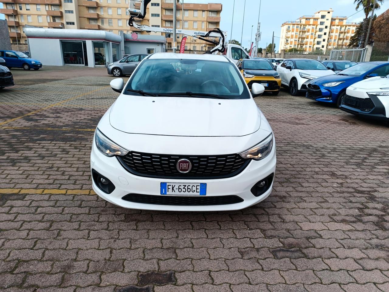 Fiat Tipo 1.3 Mjt S&S 5 porte Easy