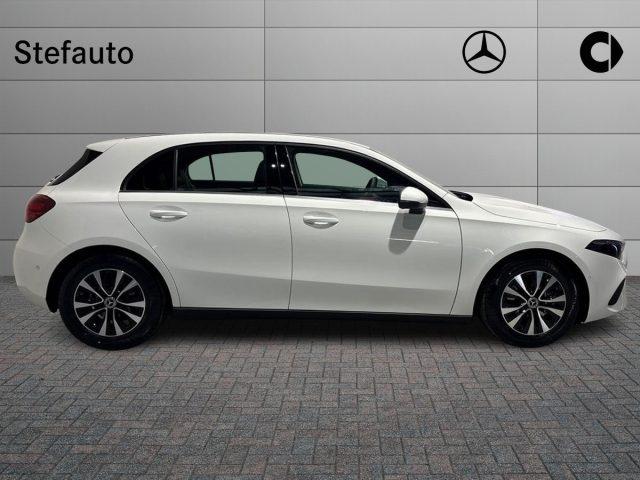 MERCEDES-BENZ A 180 d Automatic Advanced