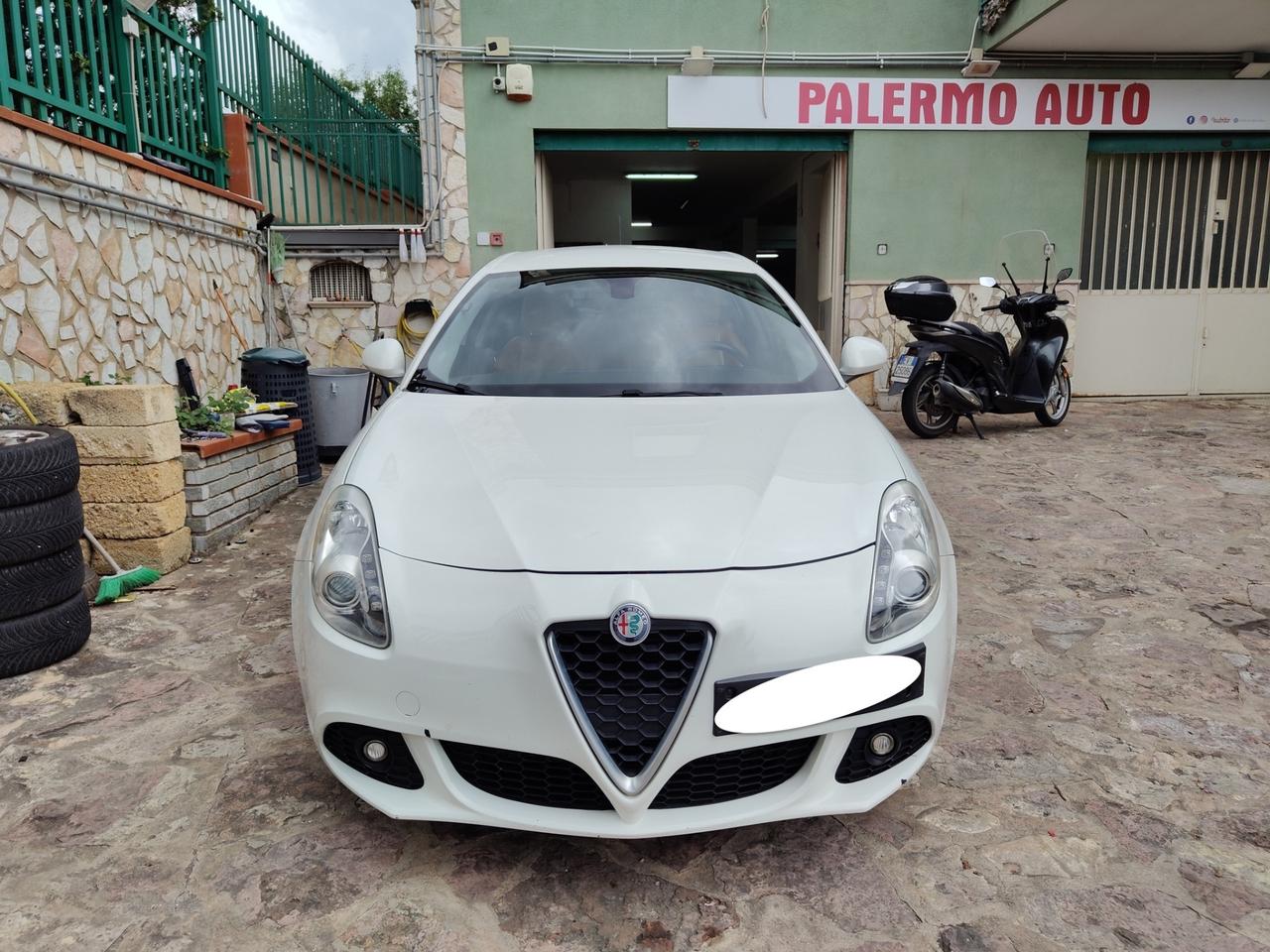 Alfa Romeo Giulietta 1.6 JTDm-2 105 CV Exclusive