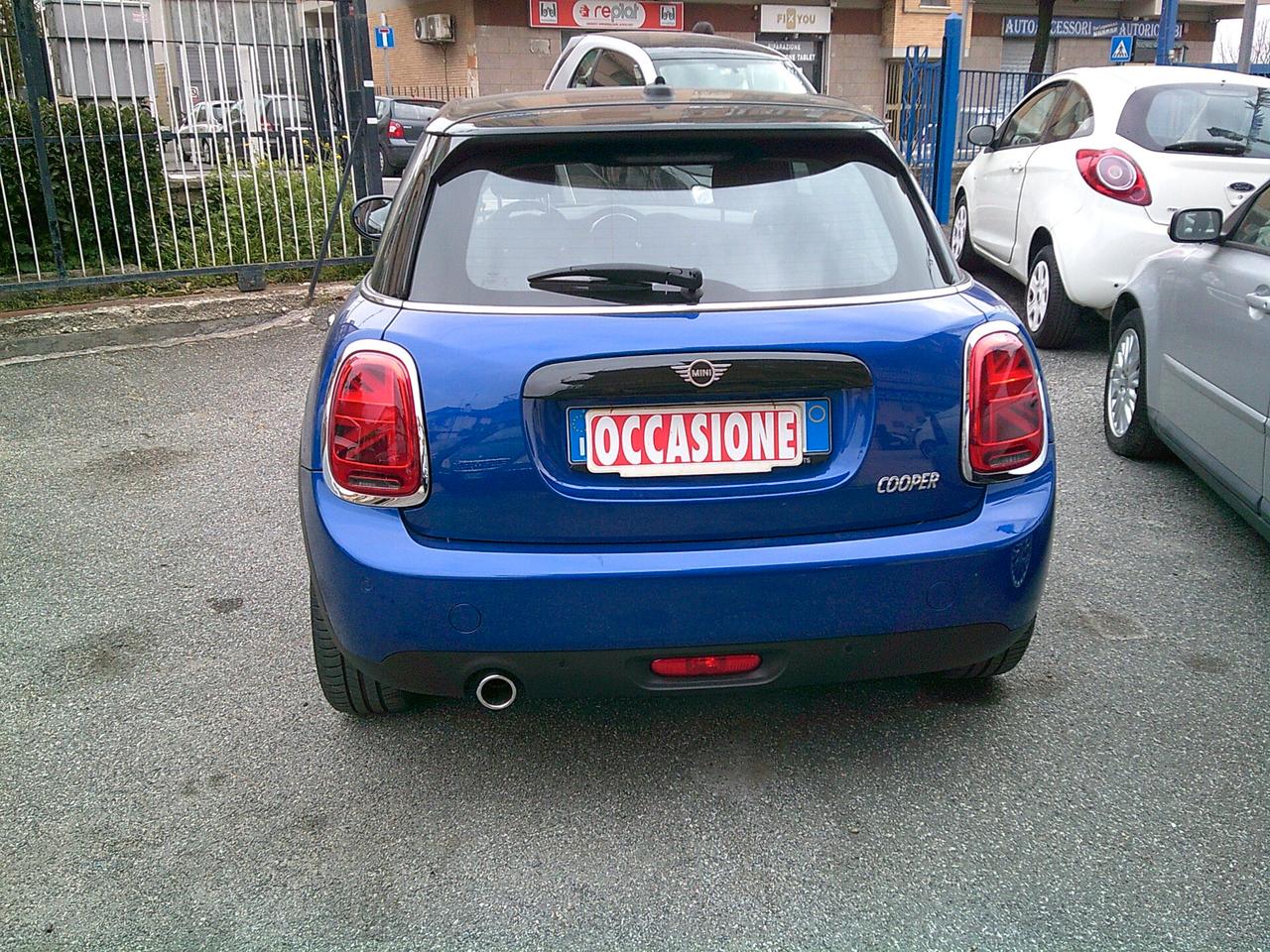 MINI COOPER 1.5 BAKER STREET