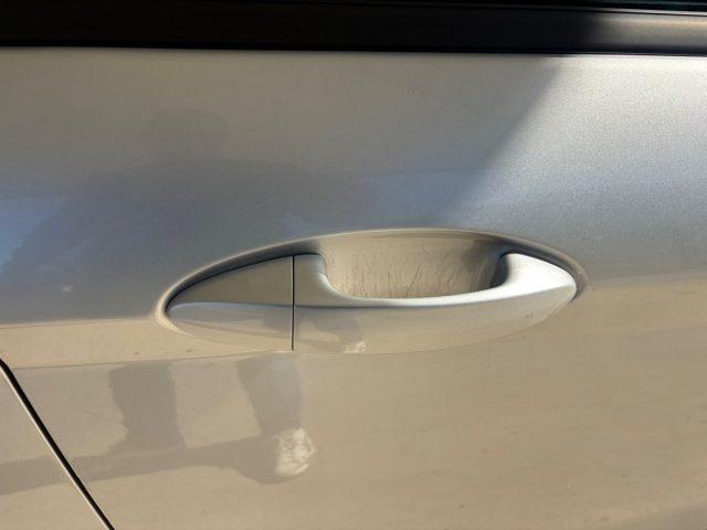 FORD Fiesta 1.2 82CV 5 porte OK NEOPATENTATI EURO 5 BENZINA