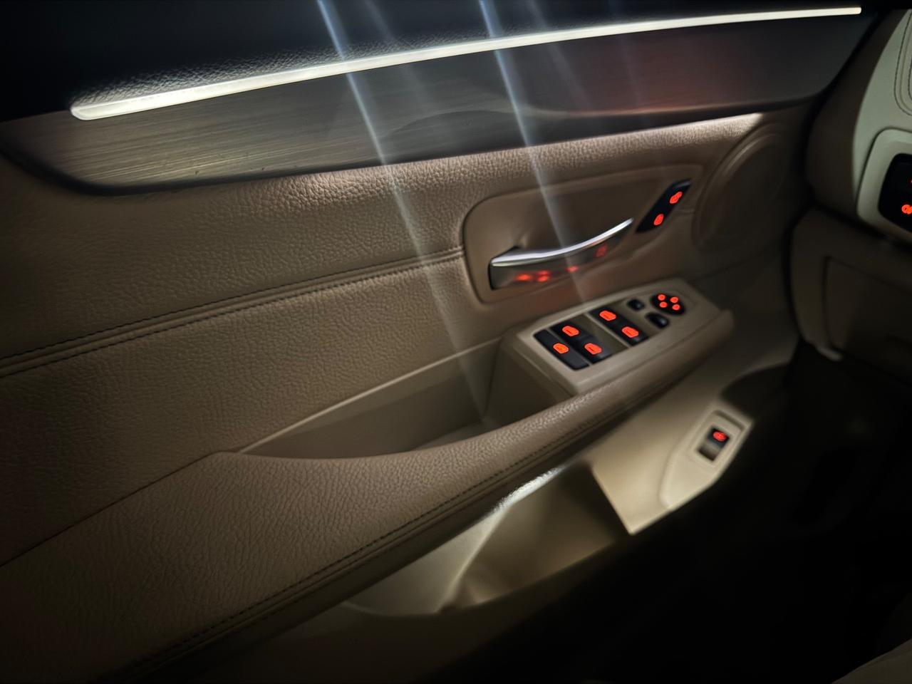 Bmw 2er Active Tourer 218d Luxury Tetto, Head display FULL