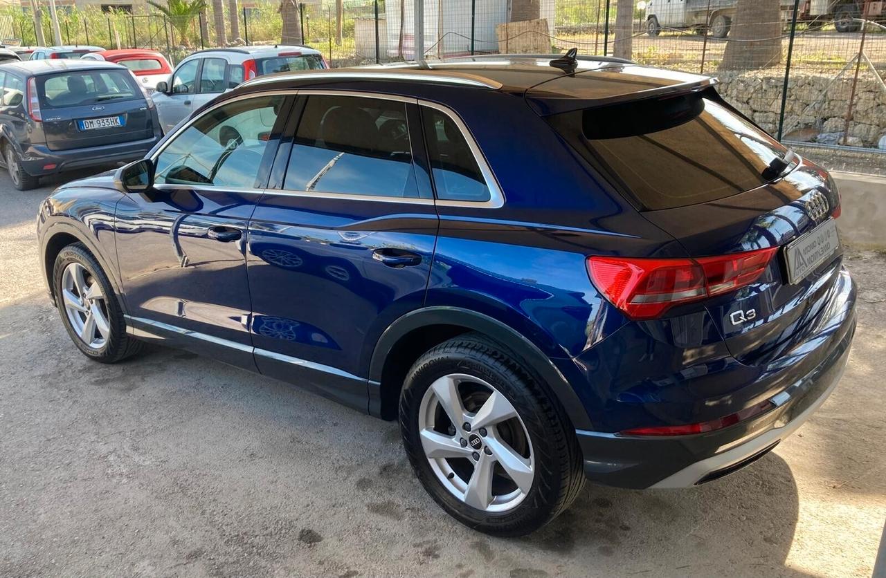 Audi Q3 35 TDI S tronic Business Advanced