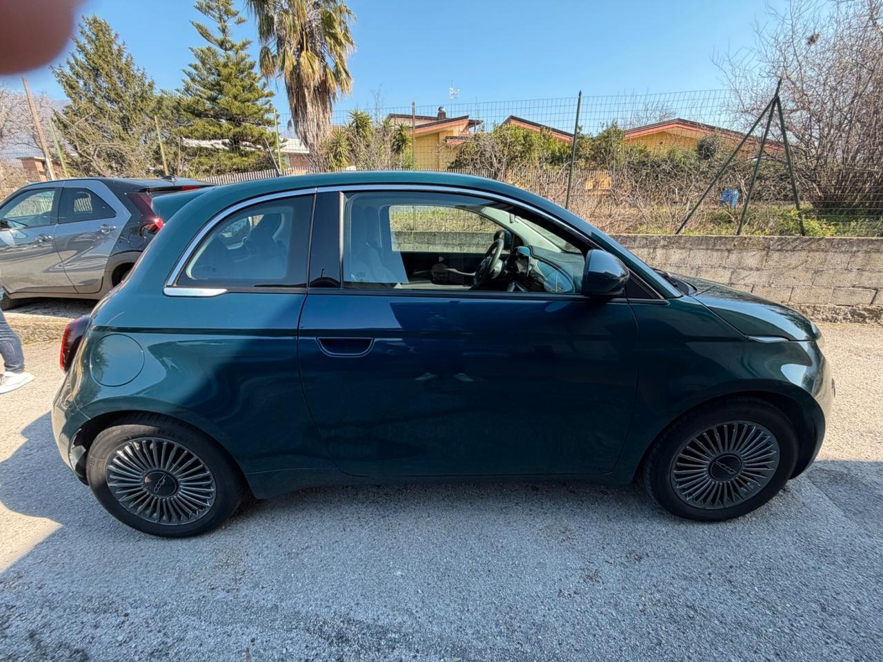 Fiat 500 500e Berlina 23,8 kWh Action
