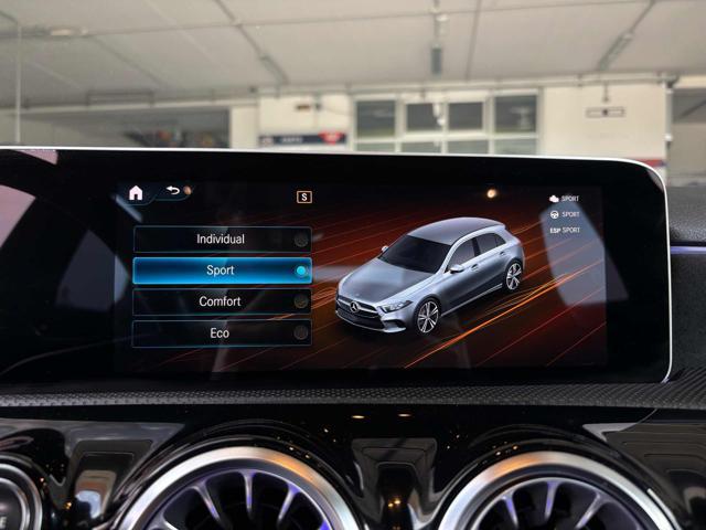 MERCEDES-BENZ A 180 d Automatic Premium AMG*LUCI AMBIENT!!